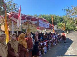 Lomba Pengaggungan Kalurahan Jerukwudel di Padukuhan Dompol Berlangsung Meriah